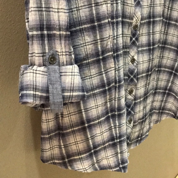 Long Sleeve Plaid Shirt - Picture 4 of 8